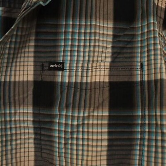 Hurley Men's Casual Button Down Shirt Size L Long Sleeve Plaid Blue Gray EUC B8 - Picture 4 of 5